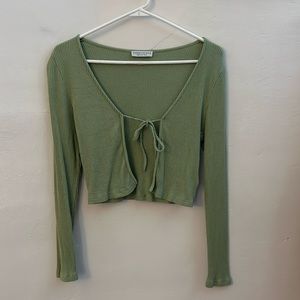 Green long sleeve tie top